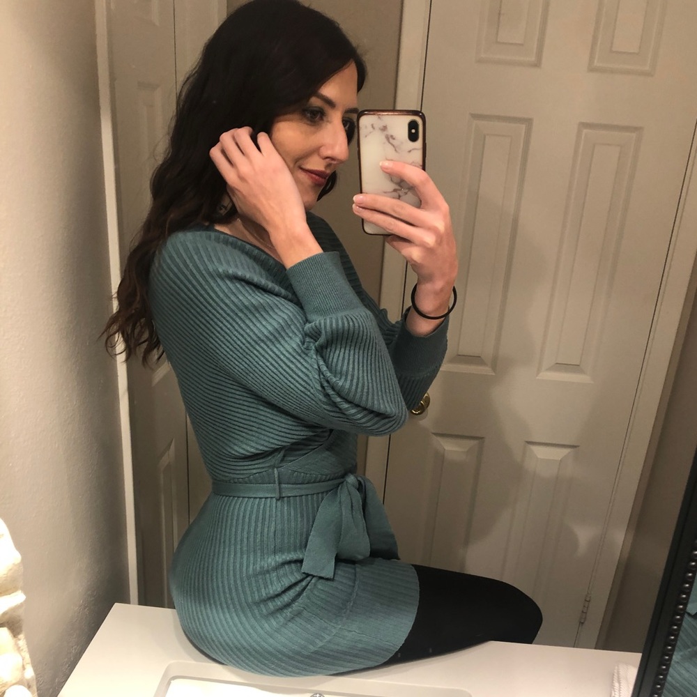 Beginning Boutique Tie-Waist Knitted Dress